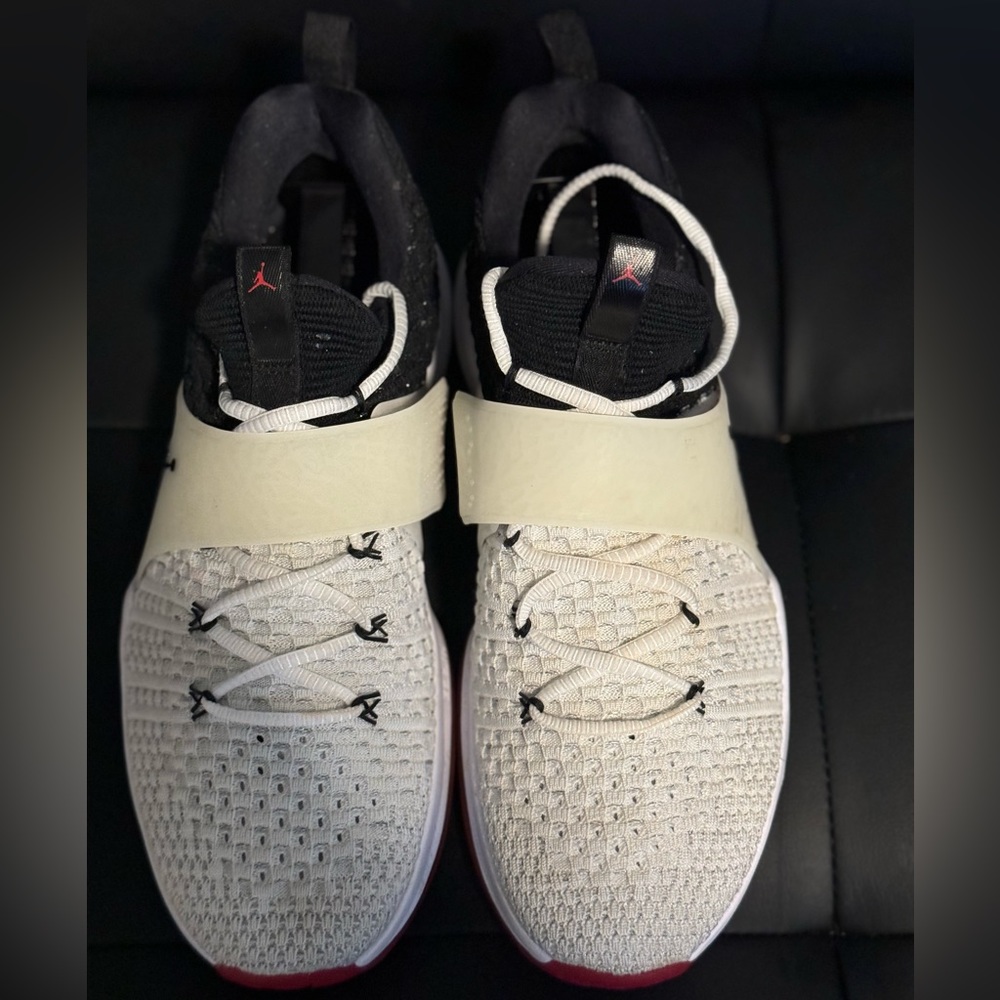 Jordan Mesh Casual Sneaker White/Black/Red Size 10.5